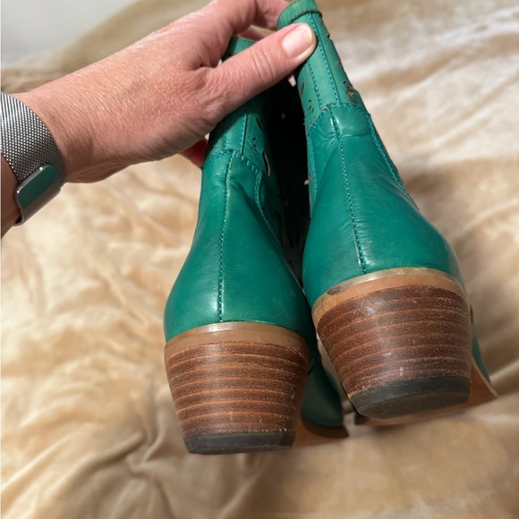 L’Atiste Elgin Turquoise Cutout Leather Pull On Ankle Boots 40/10 - Picture 5 of 7